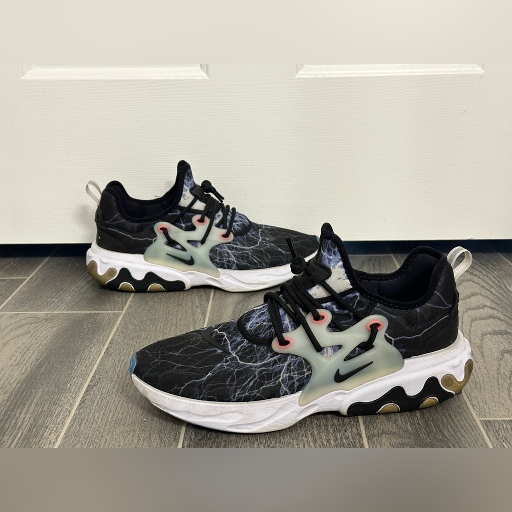 Nike - React Presto ‘Trouble at Home’